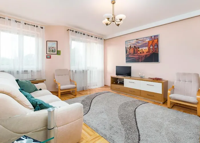 Bluszczanska 76 By Homeprime Apartment Warsaw