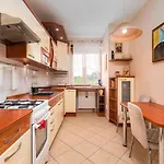 Bluszczanska 76 By Homeprime Warszawa