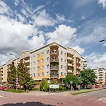Bluszczanska 76 By Homeprime Lejlighed *